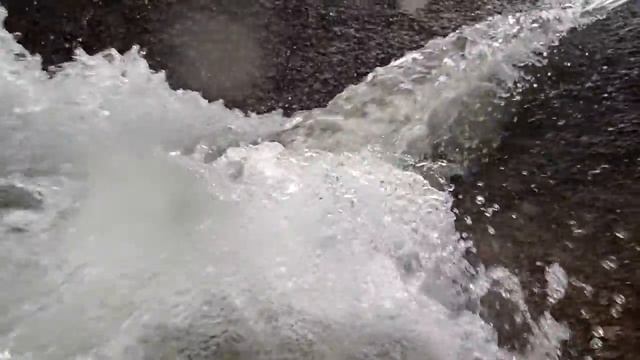 Водопад. смотреть онлайн