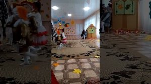 Выступает МИСС КЕЙТИ Детский сад видео для детей