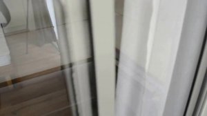 Раздвижные алюминиевые двери в квартире