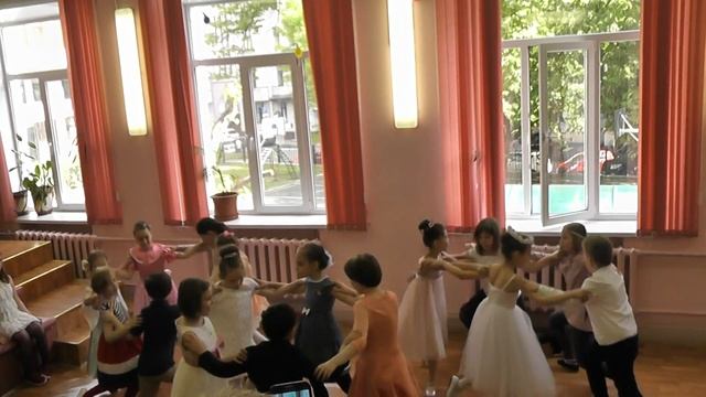 3-й "И" Сиртаки смотреть онлайн