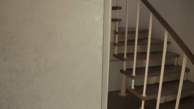 ??1️⃣4️⃣4️⃣Новый меблированный коттедж с гаражом на две машины, на ухоженном участке с газоном. смотреть онлайн