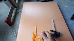 Пластиковый пистолет для монтажной пены