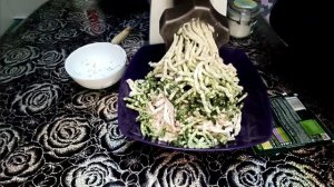 Сало. Перекрученное сало. Сало с чесноком и зеленью.