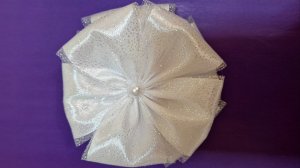 Банты из атласной ленты и фатина