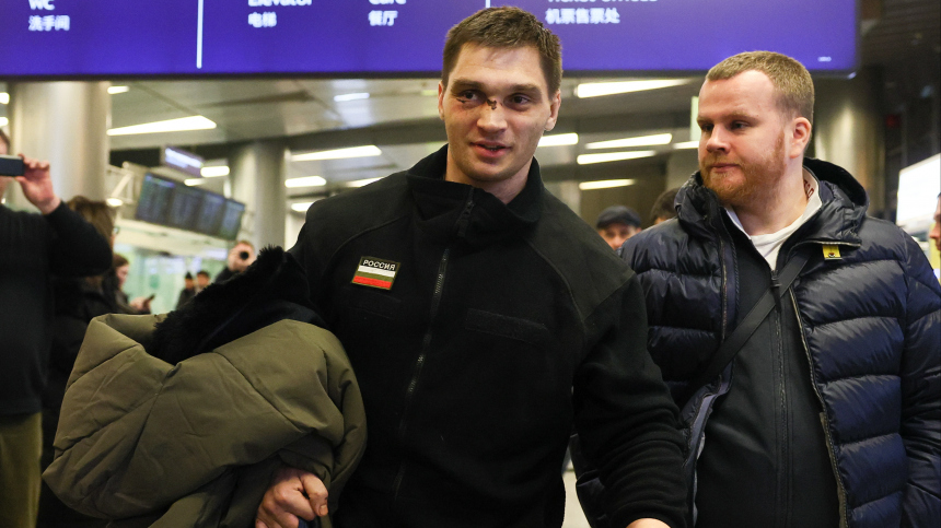 «Начались проблемы»: выживший экипаж Falcon 10 рассказал о крушении в Афганистане