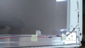 У телевизора погас экран.