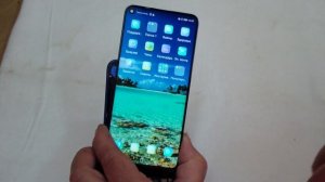 Редкий глюк сенсорного экрана. Брак дисплея HUAWEI.