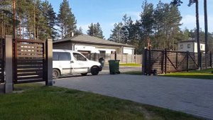 Восьмиметровые откатные ворота