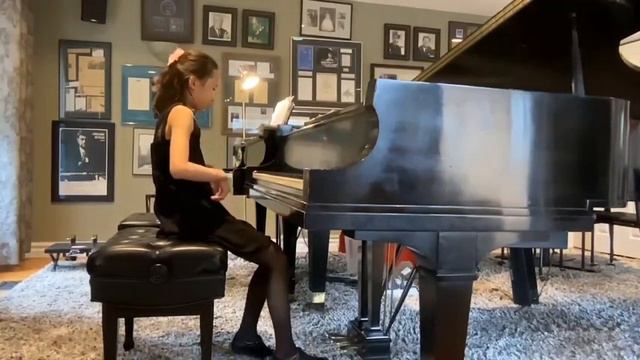 Grace Li P2703 1.Allegro in A Major, op.38,no.34 2.Witches and Wizards смотреть онлайн