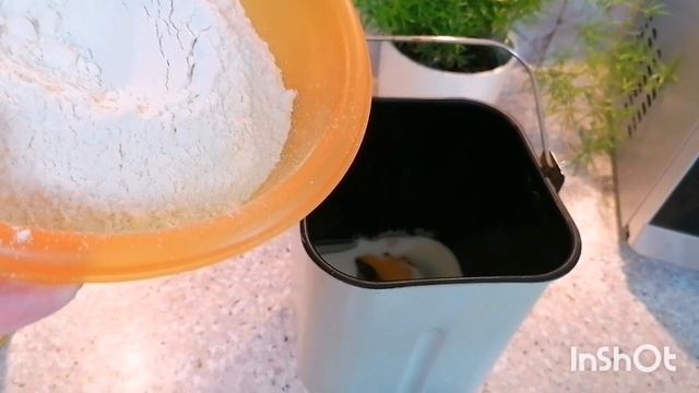 Булочки с кремом и изюмом. Рецепт проще простого! @user-ue3qo2hu1s смотреть онлайн