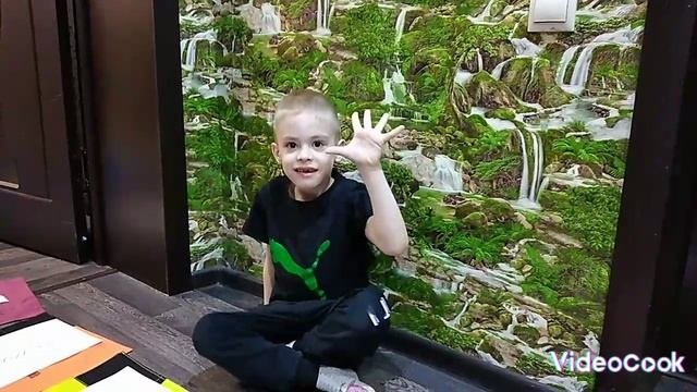Челенж наступи, съешь и получи