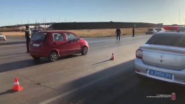 Волгоград. Шок: МАЗ несется в лобовую, через секунду водитель погибнет смотреть онлайн