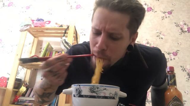 Nongshim | Shin Ramyun black | Шин Рамён Блэк | MaksMutant смотреть онлайн