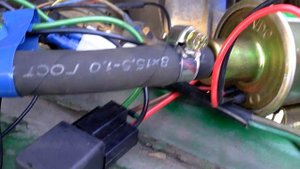 НИВА. ЭлектроБензоНасос  вместо штатного. Китай выручает // АлтайНавигатор