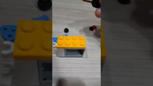 Печка и стол из лего френдс смотреть онлайн