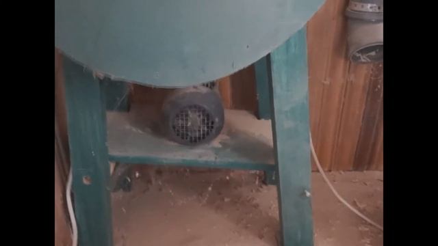 вытяжка своими руками (непривычное исполнение) self-extracting (unusual execution) смотреть онлайн