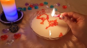 ? БЕРЕМЕННОСТЬ - В БЛИЖАЙШИЙ МЕСЯЦ ? ГАДАНИЕ НА ВОСКЕ ?