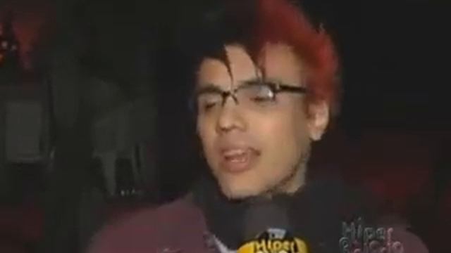 HiperBalada - Bar Estaçao Sarandi - 16/06/2006 смотреть онлайн