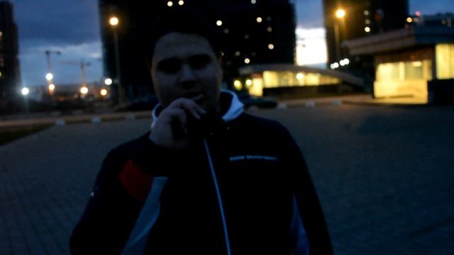 ГОНКИ НА ВЫЖИВАНИЯ НА МАЛЕНЬКИХ РАДИОУПРАВЛЯЕМЫХ МАШИНКАХ! ПОБЕДИТЕЛЬ ТОЛЬКО ОДИН! смотреть онлайн