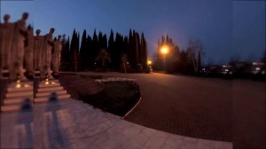 Собиралась ночевать в Аэропорту Сочи  В городе полно отелей, а ночевать негде Неожиданное спасенье.