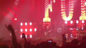 Thanks For The Memories (Fall Out Boy) Live 2016