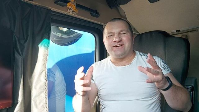 Поздравление для друзей смотреть онлайн