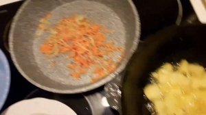 КАРТОШКА В МУНДИРЕ, ЖАРИМ В СКОВОРОДЕ ВОК!))