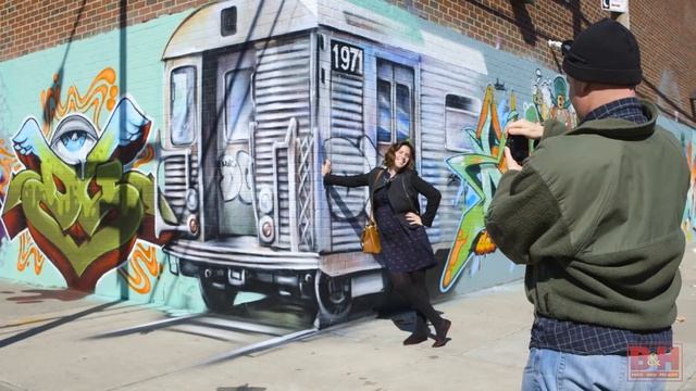 Strolling Through Bushwick, Brooklyn with the Panasonic Lumix DMC-ZS100 смотреть онлайн