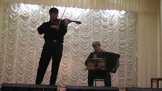 Pablo de Sarasote Gypsy Airs violin Pavel Mumiatov accordion Vladimir Butusov