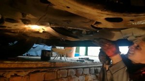 Тойота Авенсис 2.0 D4D замена масла с промывкой и со снятием масленого поддона.