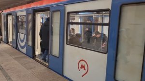 81-765/766/767 "Москва" на станции Улица 1905 года. Таганско-Краснопресненская линия метро.