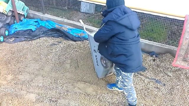 Детский экскаватор модернезированный с противовесом без пружины смотреть онлайн