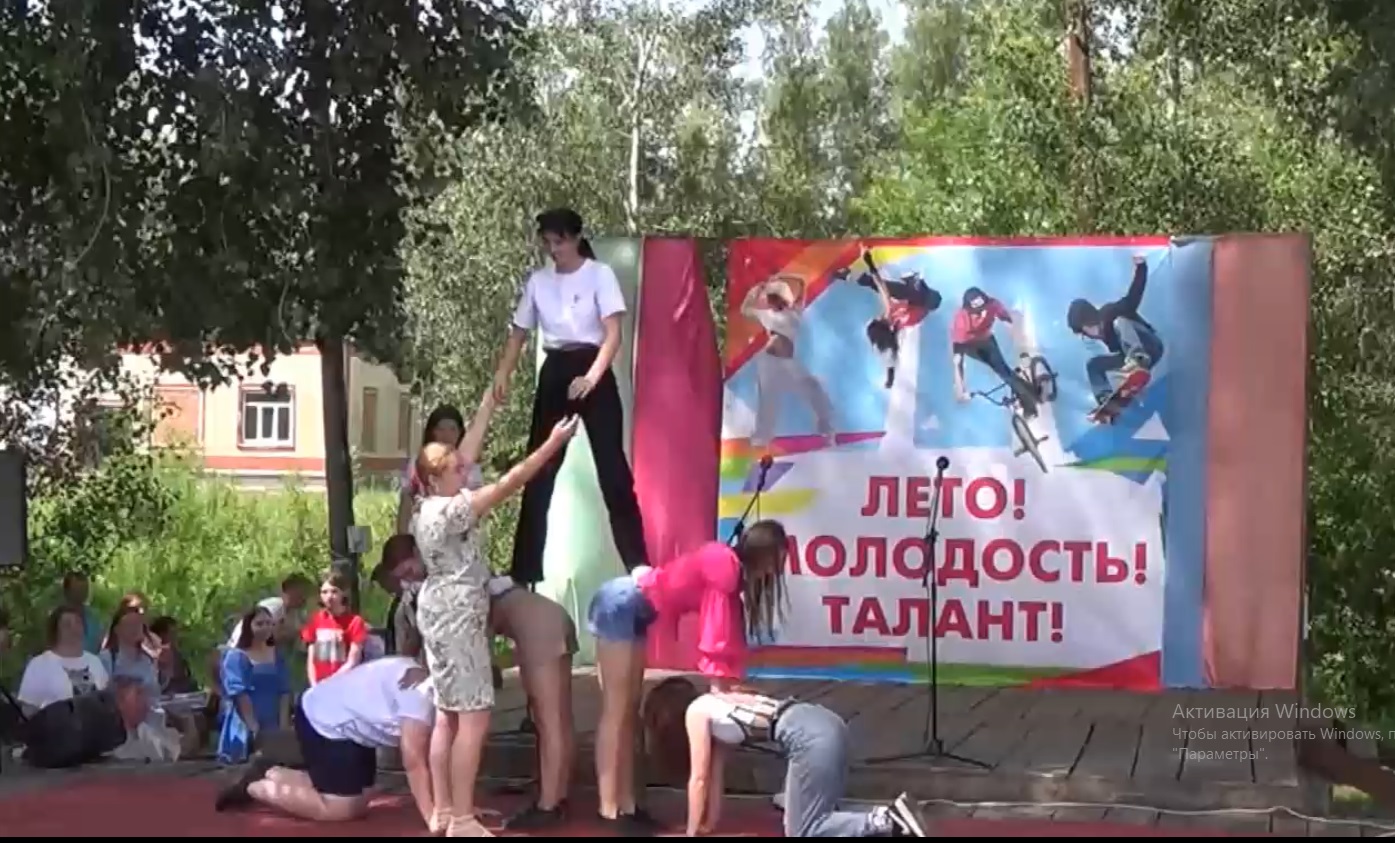 ДЕНЬ молдодёжи 2022 смотреть онлайн