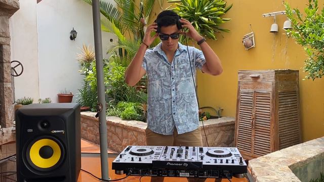 Minimal Deep Tech Session: Kolter, Arkady Antsyrev, Nas Elmes, Rigzz, Aron Volta смотреть онлайн