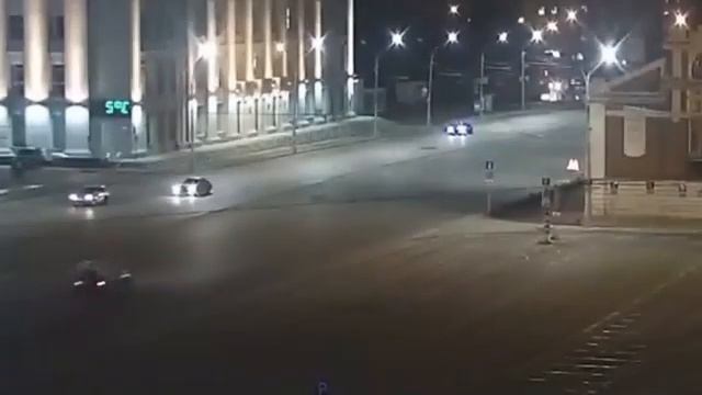 Погоня в центре Новосибирска)) 19.10.2021