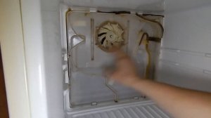 Холодильник LG No Frost не морозит Ремонт своими руками. Замена датчика оттайки..mp4