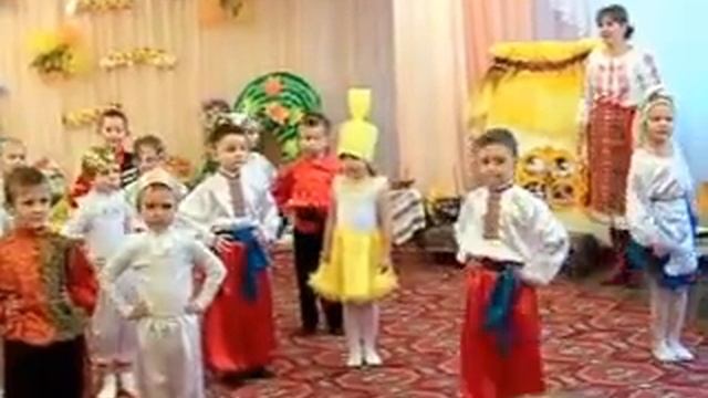 николаев- 2013год(утренник - праздник осени)Nikolaev 2013god (matinee - autumn festival) смотреть онлайн