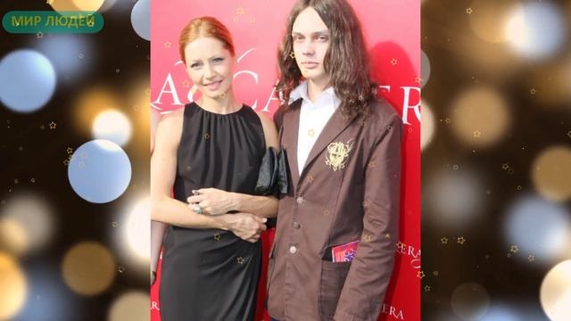 Мамина копия! Как выглядит единственный сын актрисы Алены Бабенко смотреть онлайн