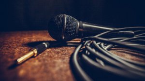 Как на Windows 10 настроить микрофон и убрать обрыв и Глотание фраз