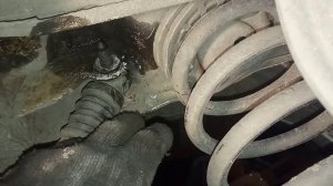 Peugeot expert замена заднего амортизатора.