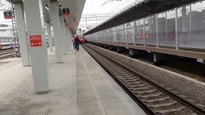 Восточный вокзал Платформа 3 четвёртый путь а за стенкой мцк активно мчится