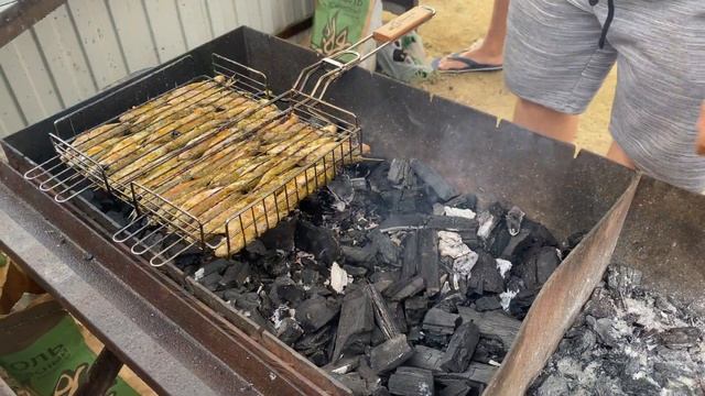 Барабулька «Кубанский деликатес» на мангале смотреть онлайн