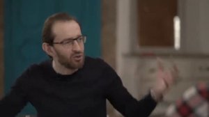 Хабенский. Почему вырезали всю роль Хабенского в "Война миров Z"?