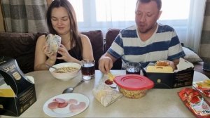 Вредный завтрак.Обзор и распаковка еды из Бургер Кинг блек Ангус. Любимая еда миллионов ДОШИРАК.