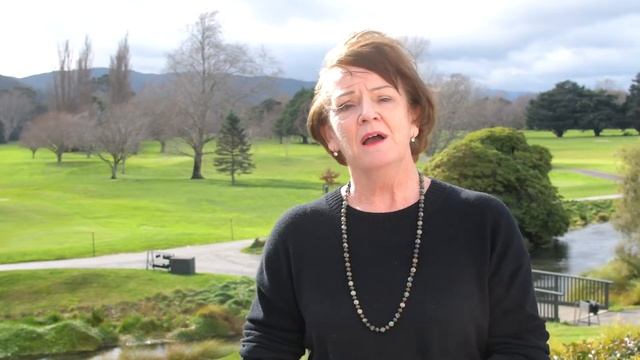 Royal Wellington's Assisted Golf program смотреть онлайн