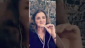 Песня:"Весна на Заречной улице ".Исполняет:Светлана