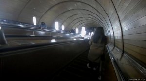 метро Дмитровская, вход // 13 апреля 2018 года