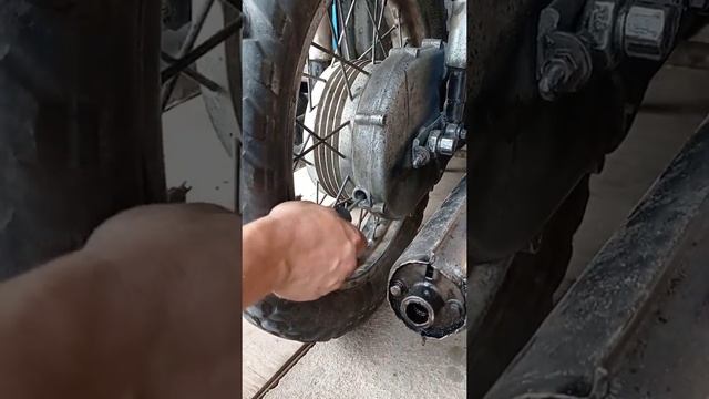 Регулировка заднего тормоза мотоцикла ИЖ смотреть онлайн