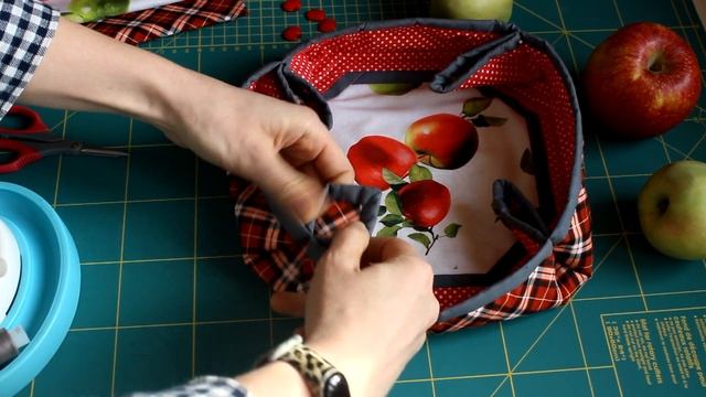 МК текстильной корзинки/хлебницы. Пэчворк. смотреть онлайн