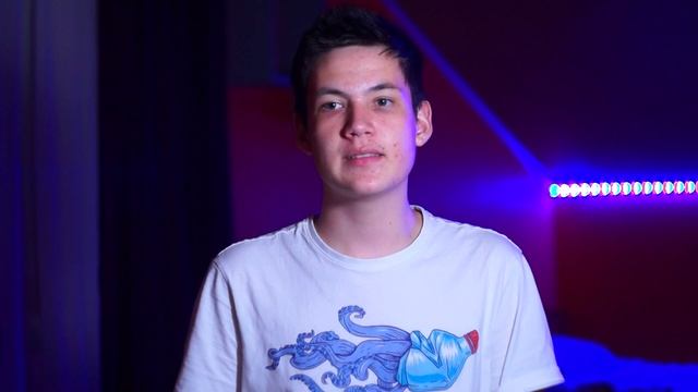 iPhone X УСТАРЕЛ В 2021?! |ОБЗОР АЙФОНА 10 в 2021| смотреть онлайн